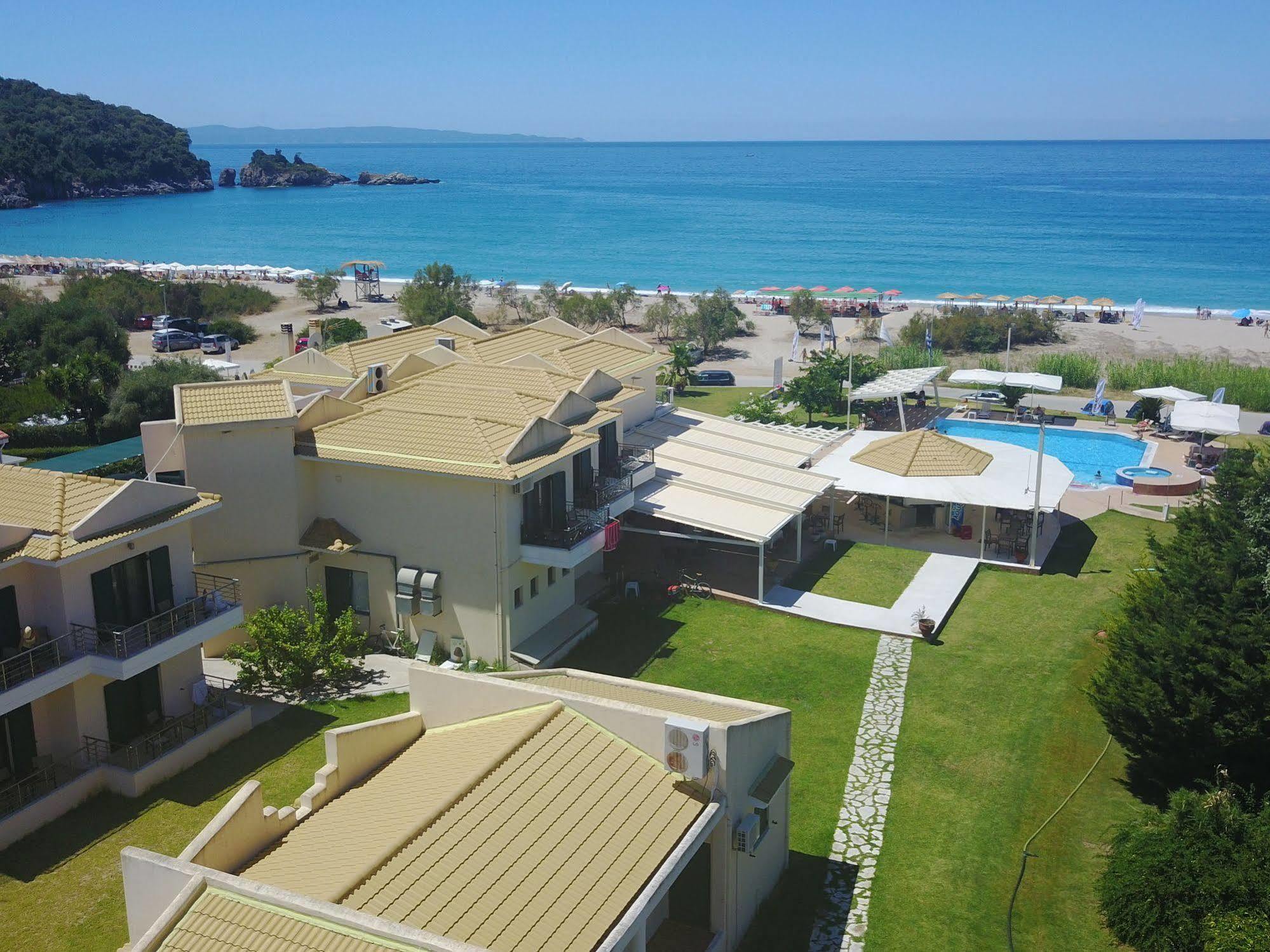 Aparthotel Coralli 4*