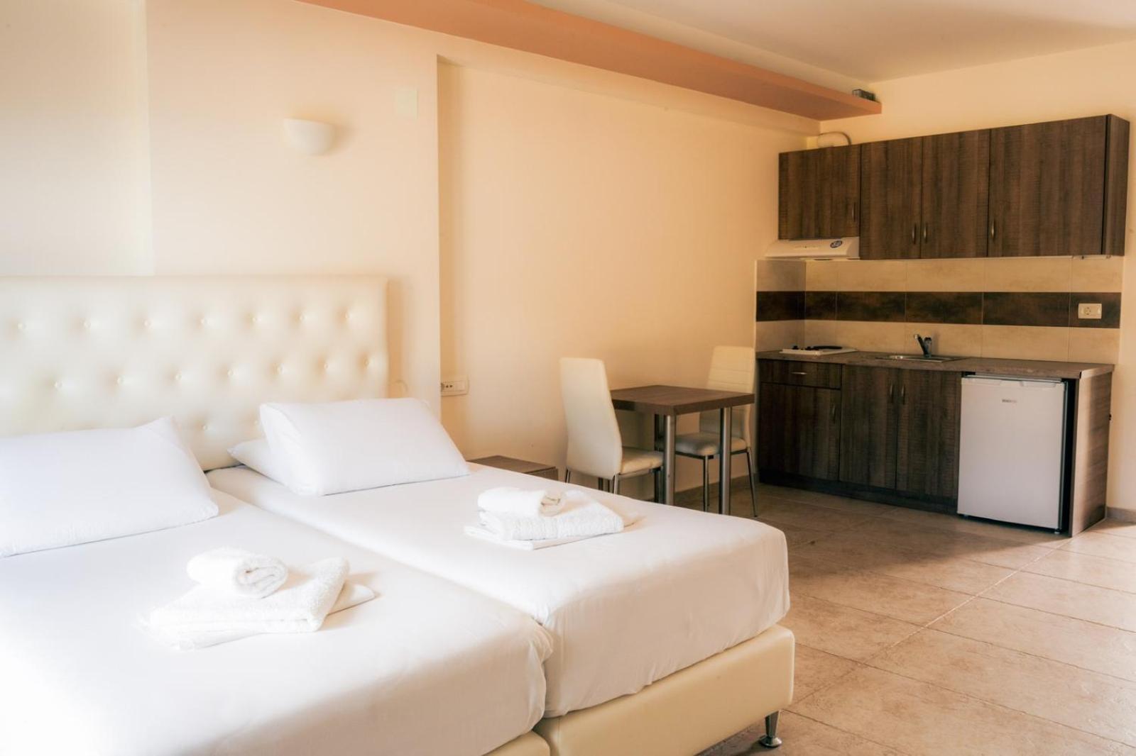 Coralli 4* Perdika (Epirus)